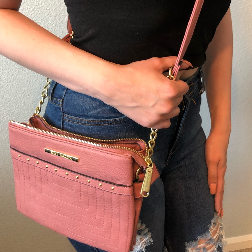 STEVE MADDEN CROSSBODY